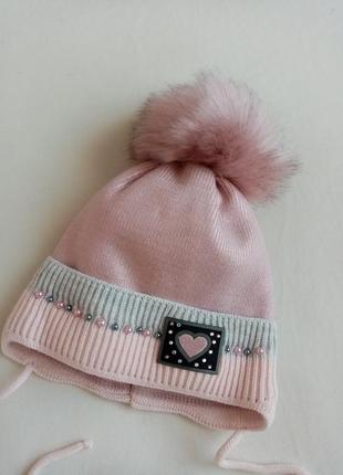 Красива шапка зима