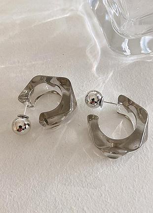 Сережки серьги кульчики акрилові сірі срібло з кульками нові