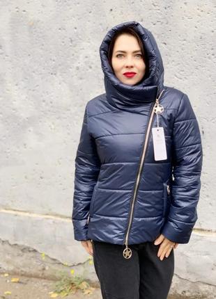 Жіноча куртка зима розпродаж коротка з капішоном женская зимняя куртка синя синяя темна