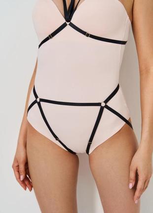 Контурні трусики