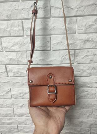 Zara маленькая кожаная коричневая квадратная сумочка кроссбод. сумка косметичка