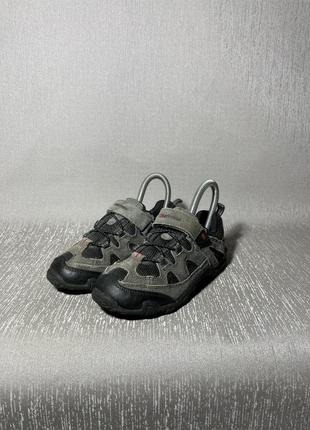 Дитячі шкіряні кросівки karrimor2 фото