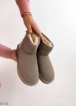 Уги угі зимові черевики чоботи натуральний замш короткі ультракороткі