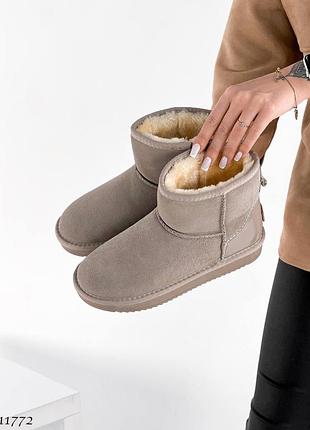 Уги угі зимові черевики чоботи натуральний замш короткі ультракороткі