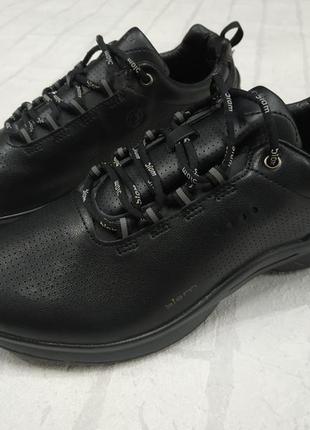 Кроссовки черные ecco biom 28см