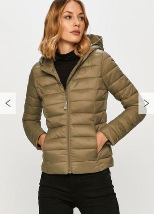 Куртка жіноча осіння