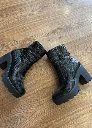 Ботиночки ,ботильоны кожа
