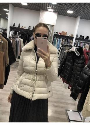 Бежевый пуховик moncler черный пуховик монклер куртка moncler зимняя куртка zara зимова куртка з мехом