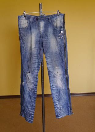 Джинси " порвані" на 46-48 розмір  eyis