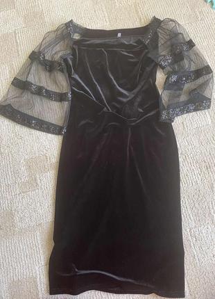 Сукня оксамитова, чорного кольору
