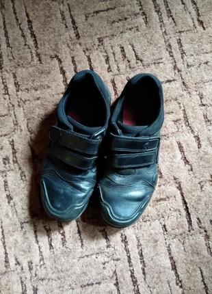 Спортивные туфли, кроссовки кожаные