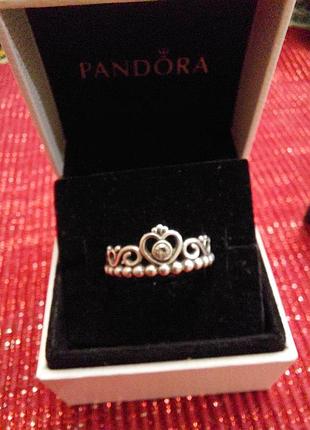 Срібне колечко tiaра pandora