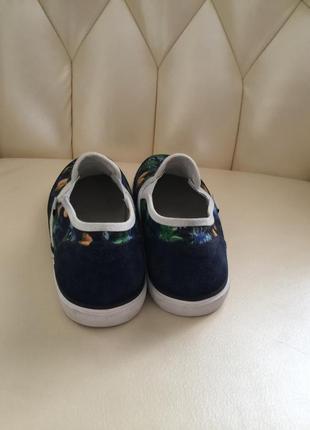 Сліпони унісекс 36 розмір