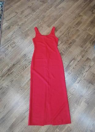Сукня червона
