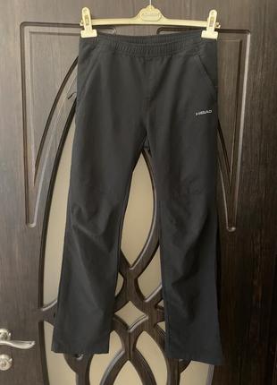 Спортивні штанішки, як на дівчинку, підійдуть, так і на хлопчика, чорного кольору👌