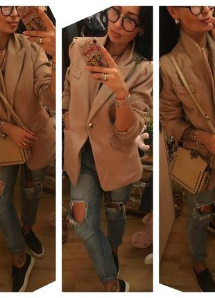 Эффектный удлиненный шерстяной жакет