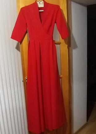 Довга сукня