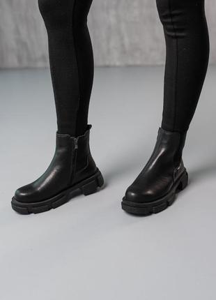 Стильні черевики челсі на резинці,чоботи чорні шкіряні демі,демісезонні осінні,весняні (осінь-весна 2022-2023)2 фото