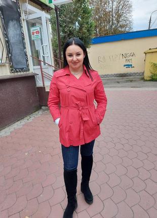 Стильний тренчь 48 розміру