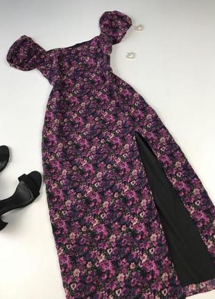 Missguided плаття в квітковий принт фіолетове з розпіркою розрізом по ніжці