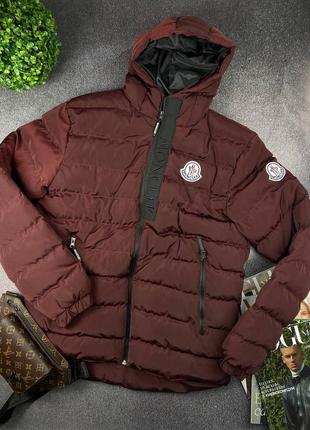 Мужская бордовая курточка moncler чоловіча бордова кутрка moncler