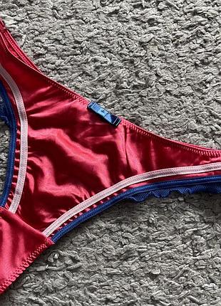 Оригинал.новые,фирменные,стильные трусики-стринги yesorno