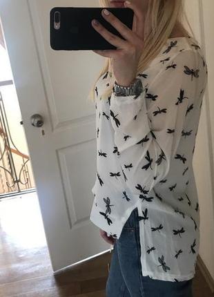 Блузка стрекоза белая