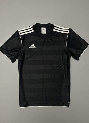 Футболка adidas