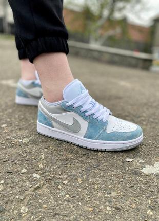 Женские кожаные кроссовки nike air jordan #найк