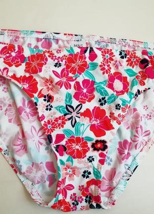 Яркие плавки, цветочный принт