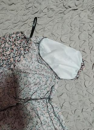 Квіткова блуза, з баскою на запах, розмір 128 фото