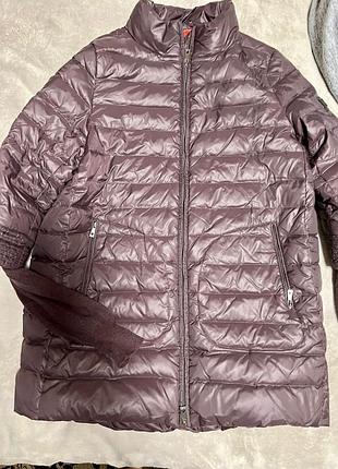 Куртка ,пуховик