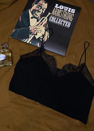 Топ майка на тонких брітелях zara