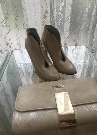 Взуття жіноче