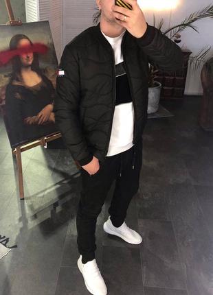 Мужской чёрный бомбер tommy hilfiger чоловічий чорний бомбер tommy hilfiger