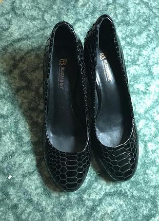 Туфлі 40р blizzarini