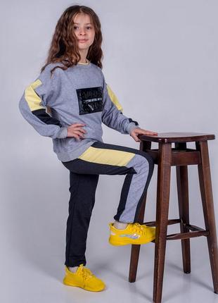 Прогулочный костюм для девочки (кофты и штаны) smiletime studio future, серый