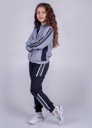 Спортивный костюм для девочки (кофты и штаны) smiletime just stripes серый