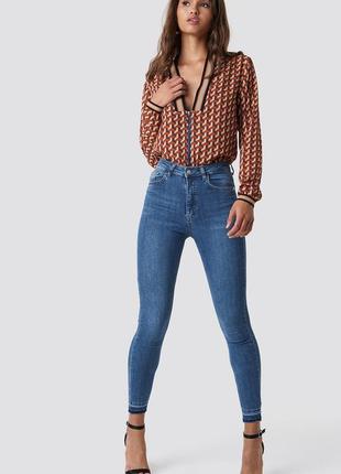 Модные узкие джинсы asos miss selfridge, uk8 (w26/l32)