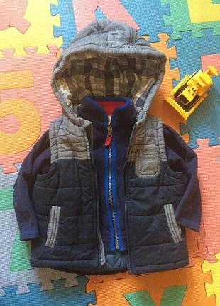 Жилетка безрукавка з капюшоном фліс бомбер