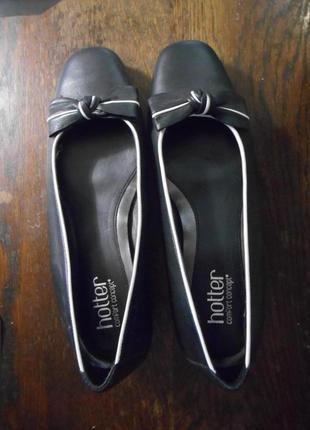 Туфли hotter р.39  стелька 25см