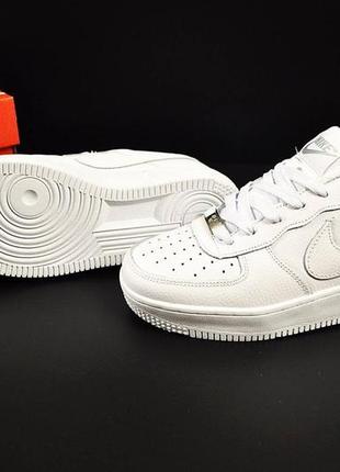 Жіночі кросівки nike air force 14 фото