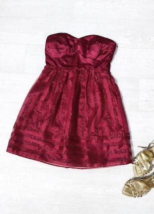 Красивое вечернее бордовое платье бюстье vero moda