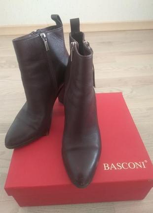 Черевики, напівчоботи