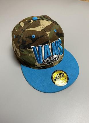 Кепка vans