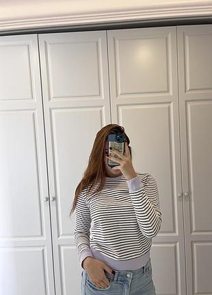 Кофта в полоску