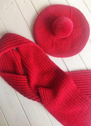 Берет і шарф