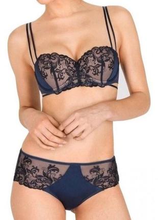 Бюстгальтер push up wonderbra 85с