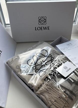 Шикарный шарф в фирменной упаковке можно на подарок 🎁