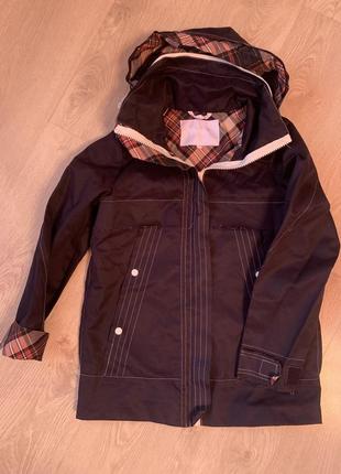 Куртка ветровка